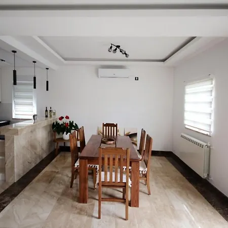 Apartmani Aleksic Trebinje Exterior photo
